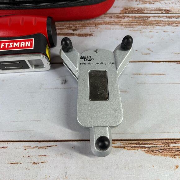 Craftsman 4-in-1 Level with Laser Trac, Model No. 320.48251 - Picture 4 of 6